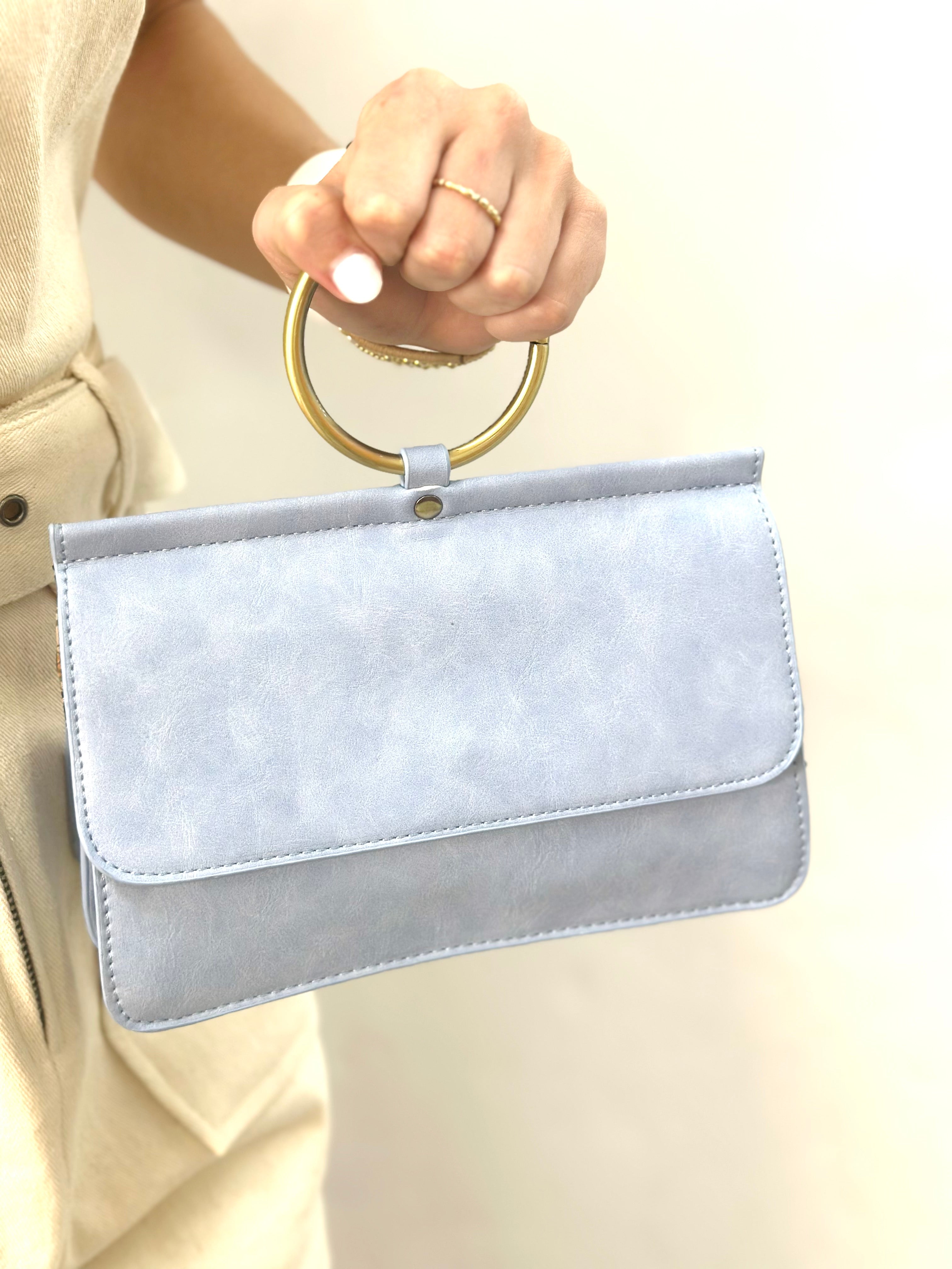 SOFT BLUE ARIA RING BAG